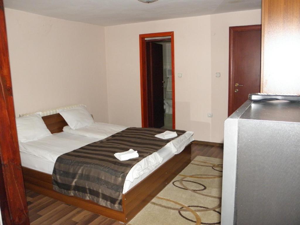 Hotel St.St. Constantine And Helena à Sandanski Extérieur photo